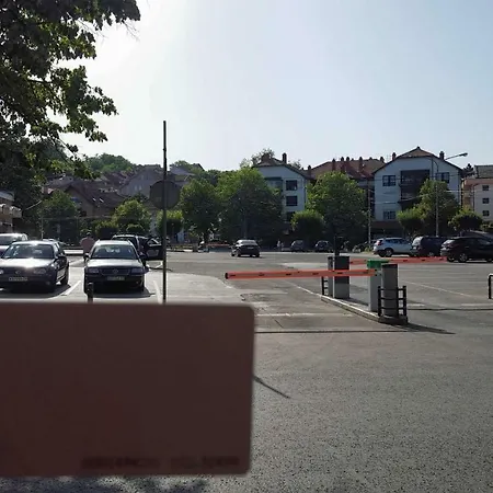 & Free Parking Lejlighed *